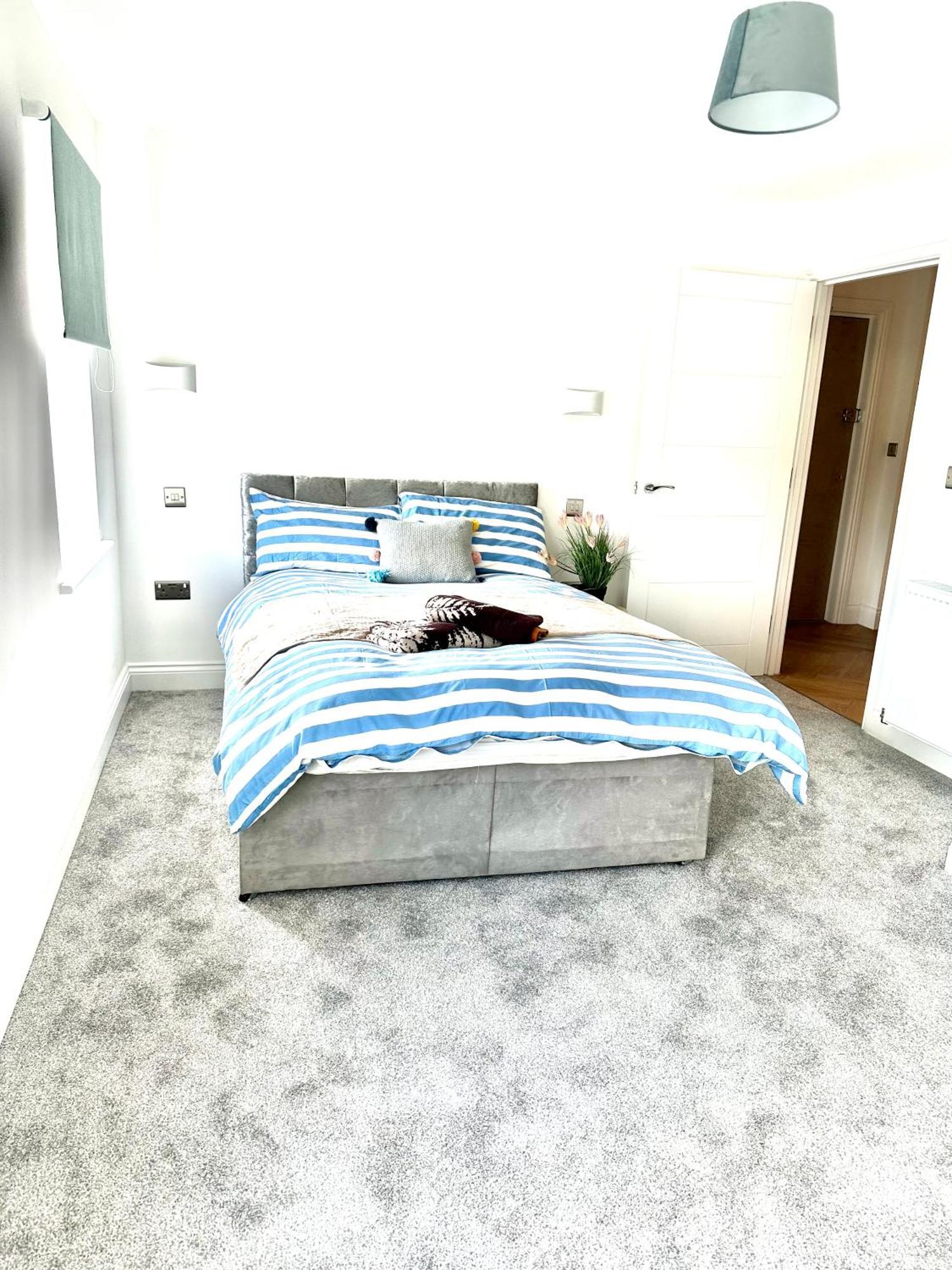 Rye Brand New Apartment 外观 照片