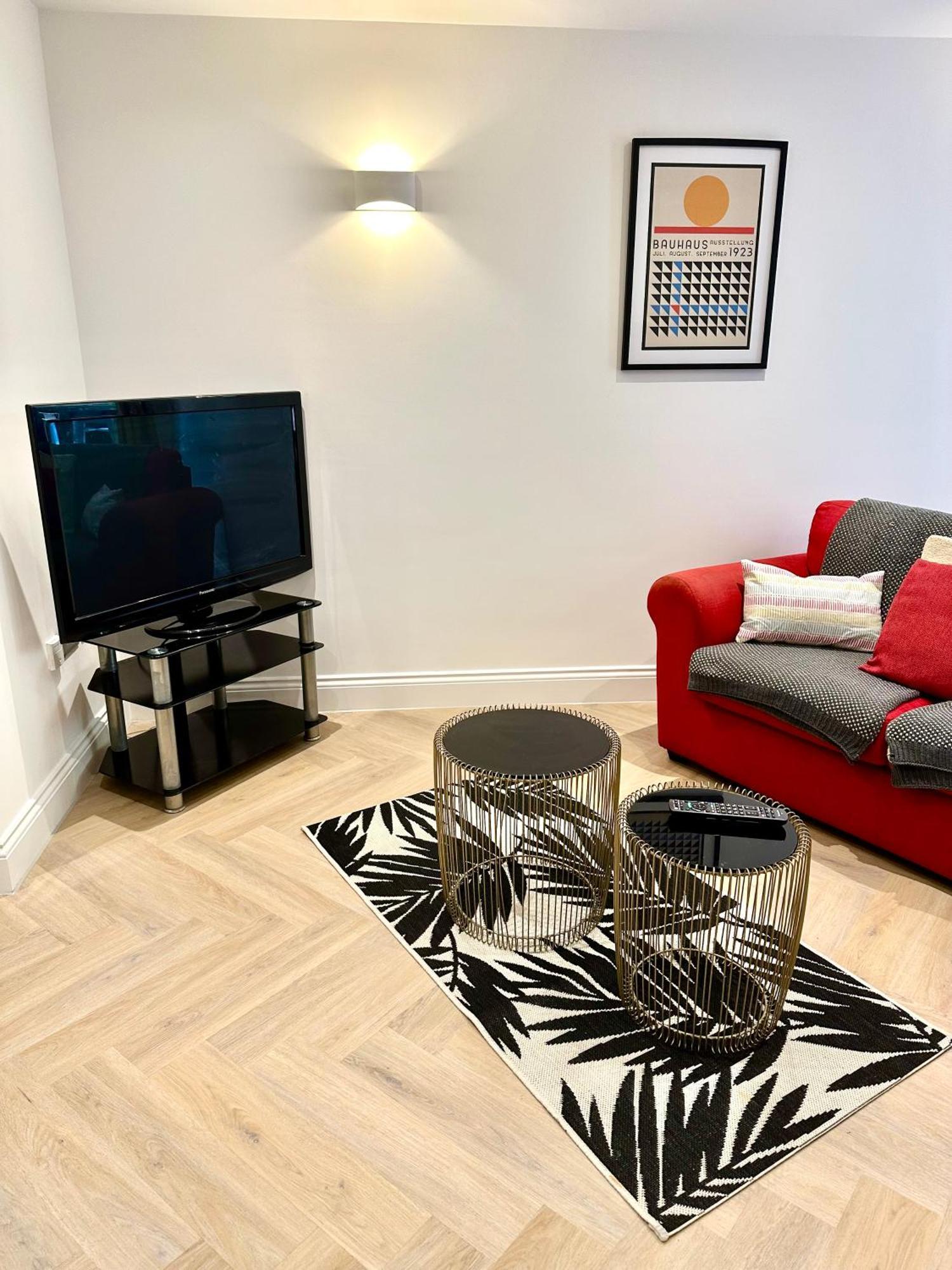 Rye Brand New Apartment 外观 照片